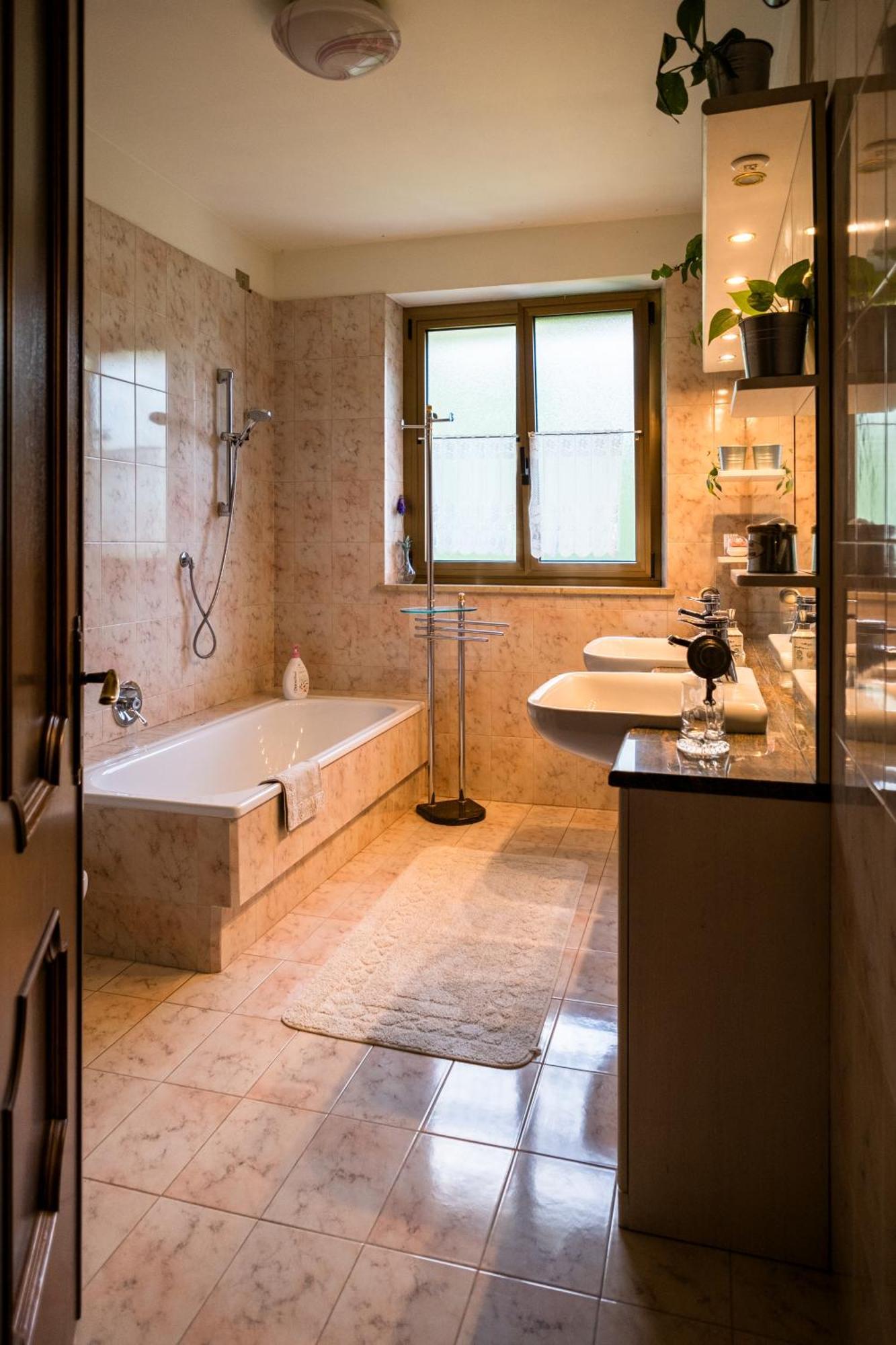 Bed and Breakfast La Vie En Rose Buia Экстерьер фото